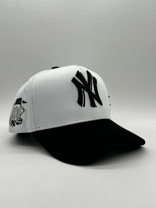 NY BLACK & WHITE