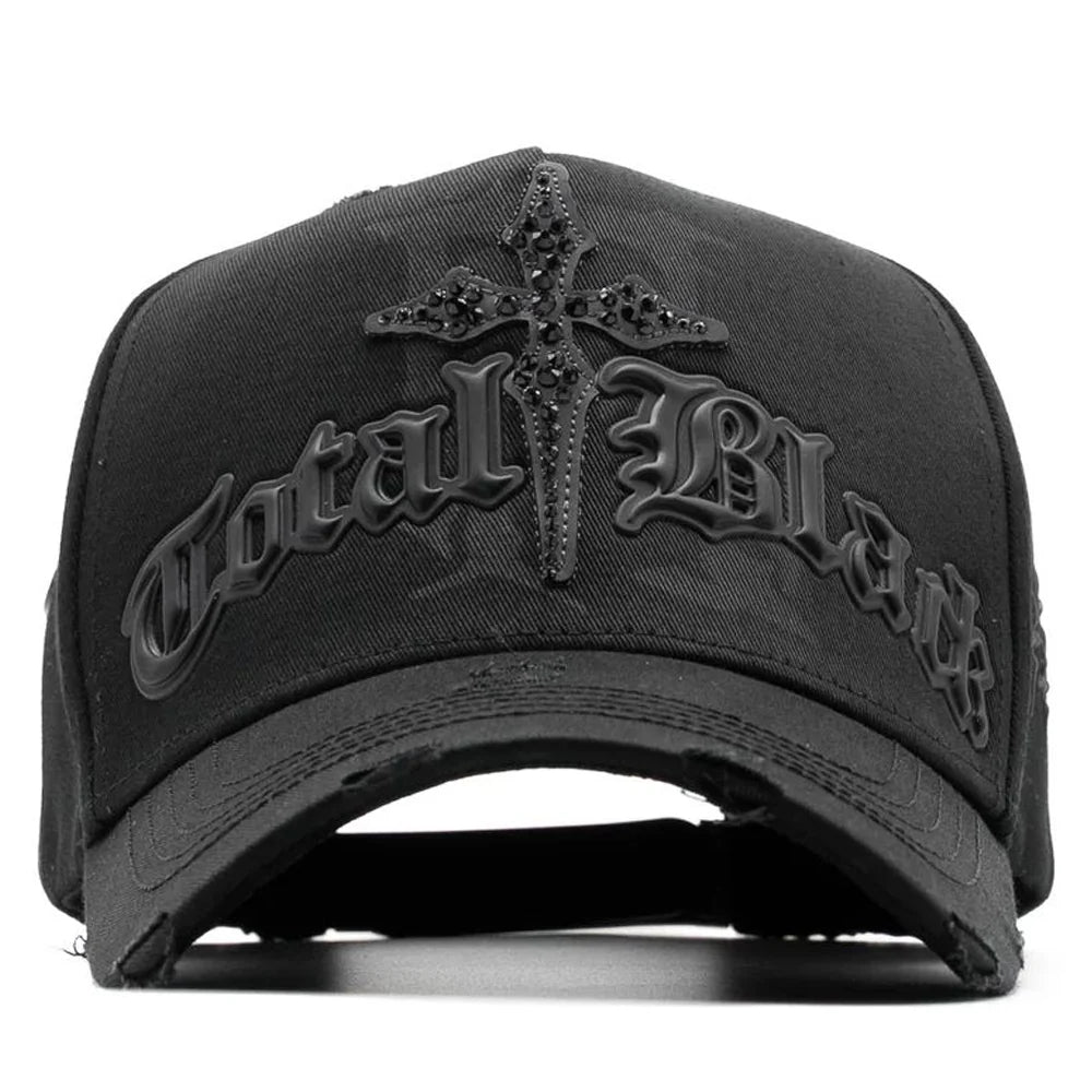 TOTAL BLACK