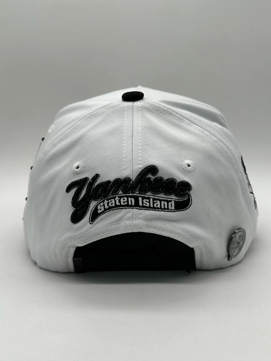 NY BLACK & WHITE