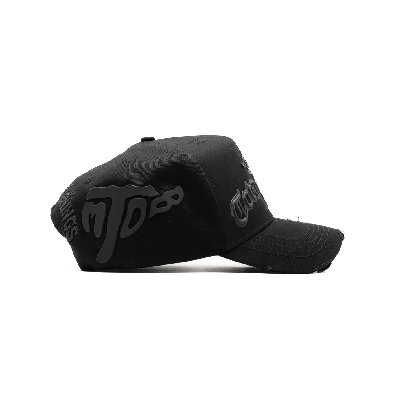 TOTAL BLACK