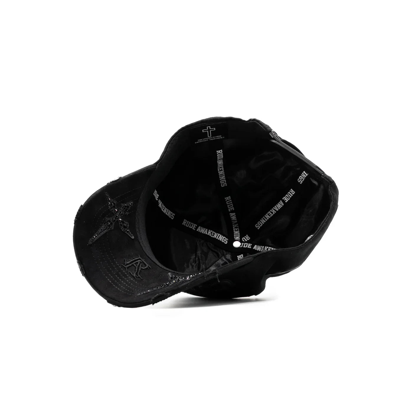 TOTAL BLACK